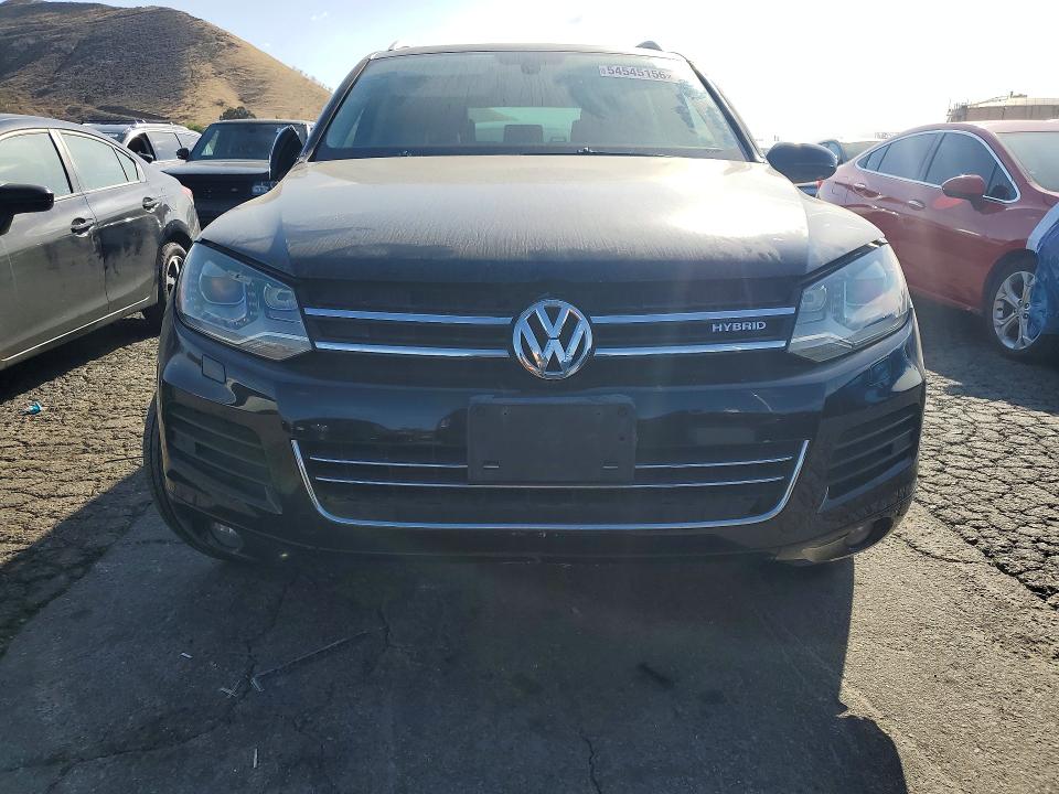 Aukcja sprzedaży 2011 Volkswagen Touareg, vin: WVGFG9BPXBD003385, numer aukcji: 54545156
