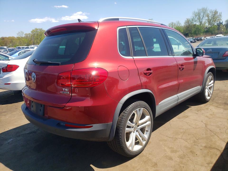 Aukcja sprzedaży 2016 Volkswagen Tiguan, vin: WVGBV7AX5GW017541, numer aukcji: 52402366