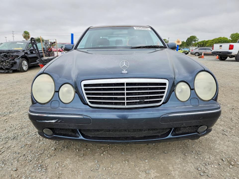 53454026 :رقم المزاد ، WDBJF74J9YB056063 vin ، 2000 Mercedes-benz E مزاد بيع