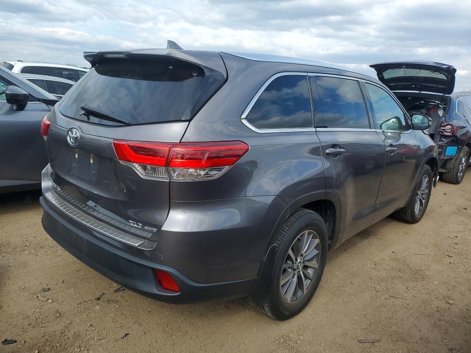 Aukcja sprzedaży 2017 Toyota Highlander, vin: 5TDJZRFHXHS426248, numer aukcji: 52542016