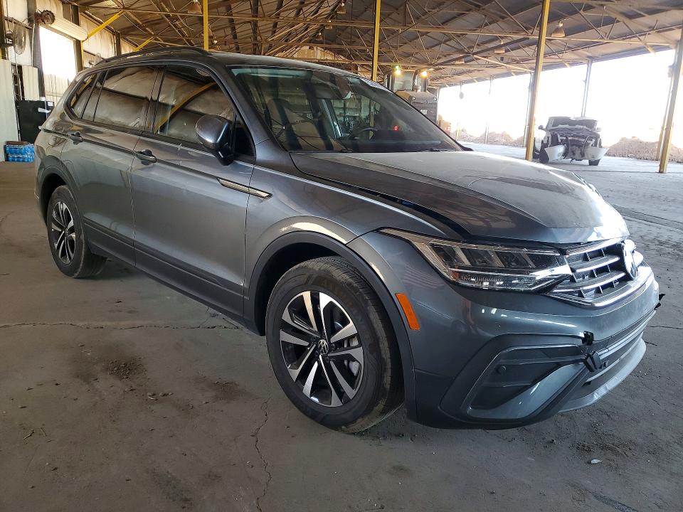 2024 Volkswagen Tiguan მანქანა იყიდება აუქციონზე, vin: 3VVRB7AX6RM228165, აუქციონის ნომერი: 52496706