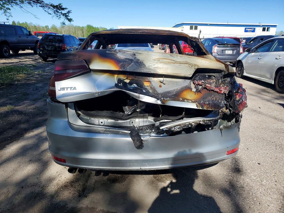 Продажа на аукционе авто 2021 Volkswagen Jetta, vin: 3VWE57BU9MM061685, номер лота: 53536846
