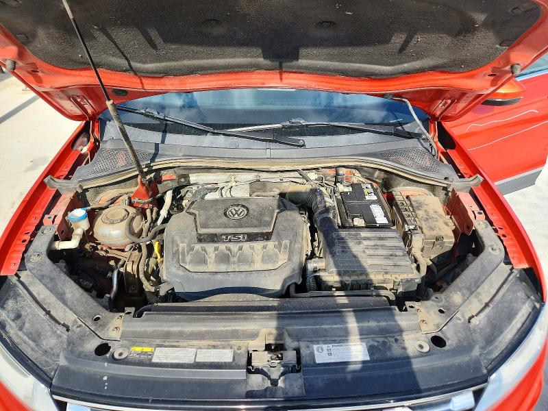 Продажа на аукционе авто 2018 Volkswagen Tiguan, vin: 3VV2B7AX0JM070539, номер лота: 54578436