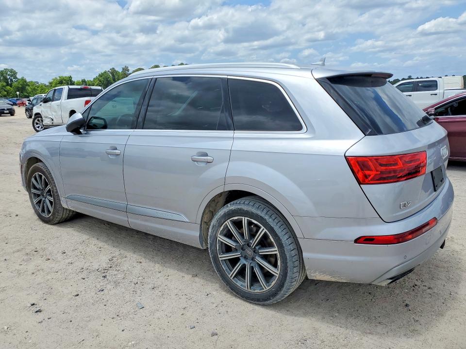 2017 Audi Q7 მანქანა იყიდება აუქციონზე, vin: WA1VAAF70HD000883, აუქციონის ნომერი: 54868936