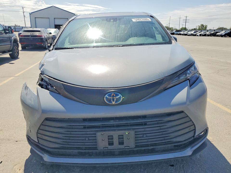 54823566 :رقم المزاد ، 5TDCSKFC9RS118126 vin ، 2024 Toyota Sienna مزاد بيع