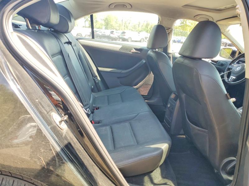 2011 Volkswagen Jetta მანქანა იყიდება აუქციონზე, vin: 3VWLZ7AJ3BM105115, აუქციონის ნომერი: 52567206