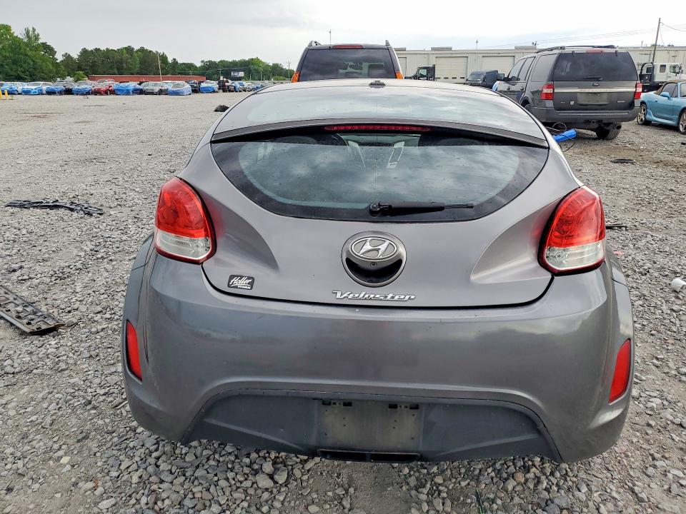 54861016 :رقم المزاد ، KMHTC6AD8FU239446 vin ، 2015 Hyundai Veloster مزاد بيع