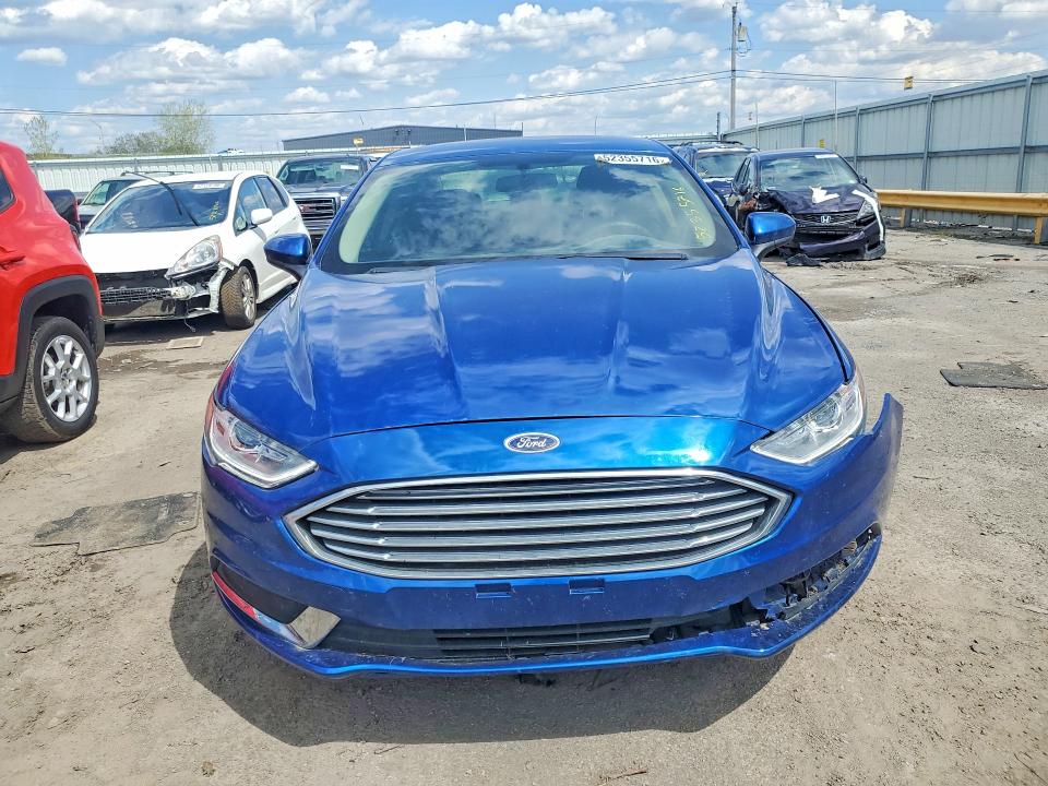 Продажа на аукционе авто 2017 Ford Fusion, vin: 3FA6P0HD1HR305263, номер лота: 52355716