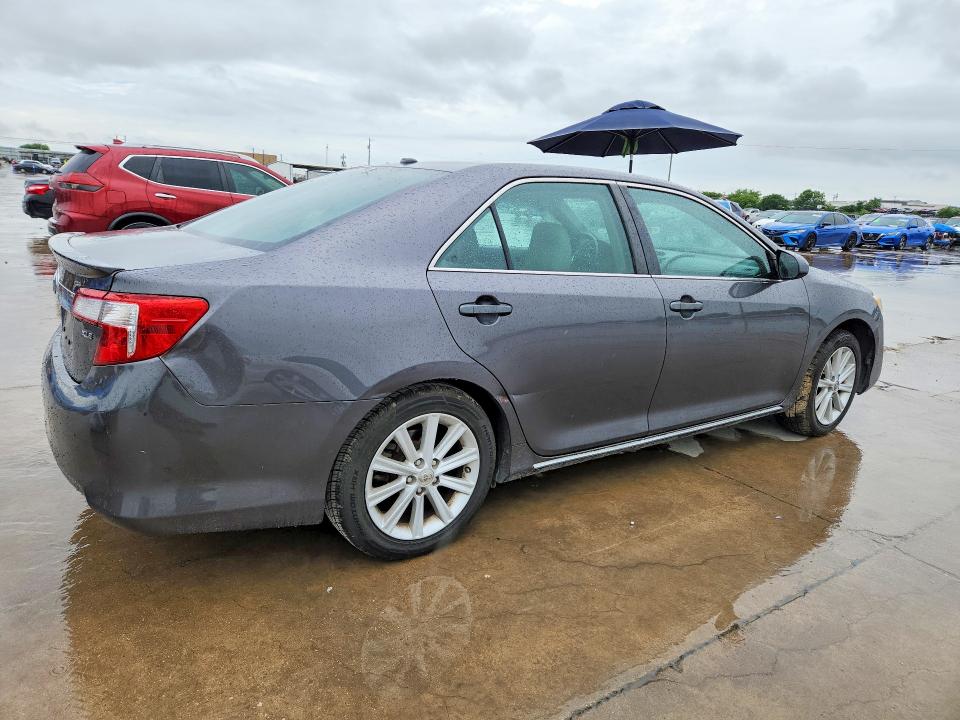 52551276 :رقم المزاد ، 4T4BF1FK9DR308516 vin ، 2013 Toyota Camry مزاد بيع