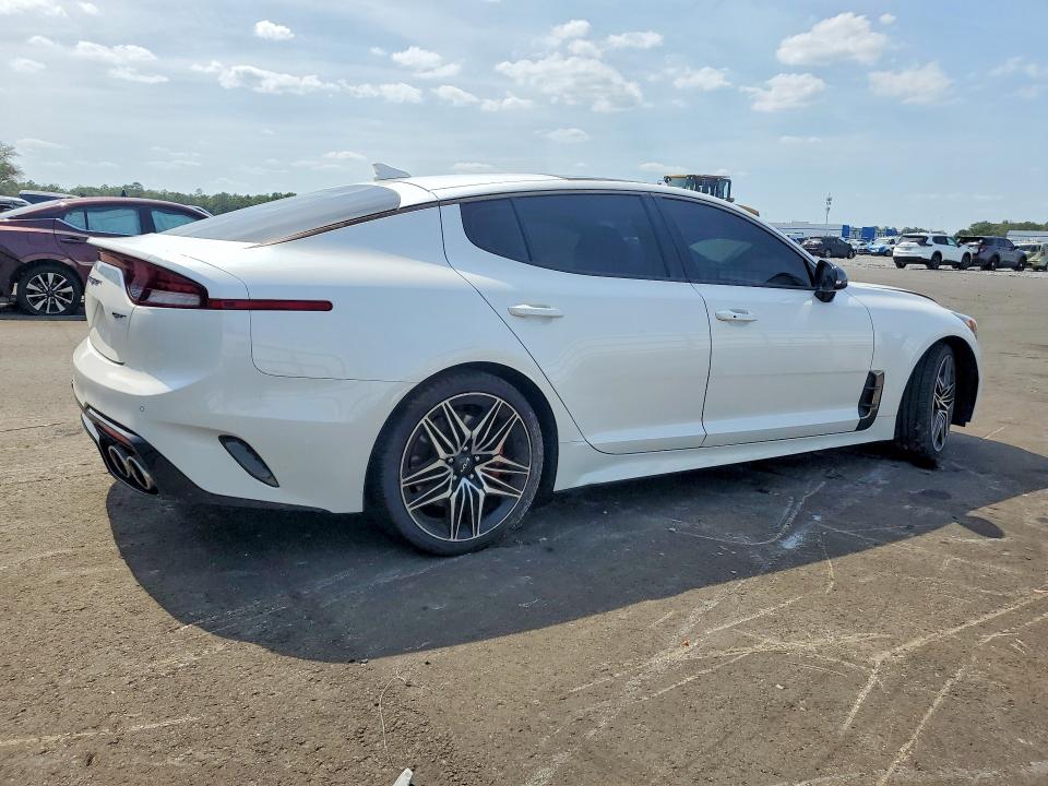 2022 Kia Stinger მანქანა იყიდება აუქციონზე, vin: KNAE45LC2N6119408, აუქციონის ნომერი: 52825396
