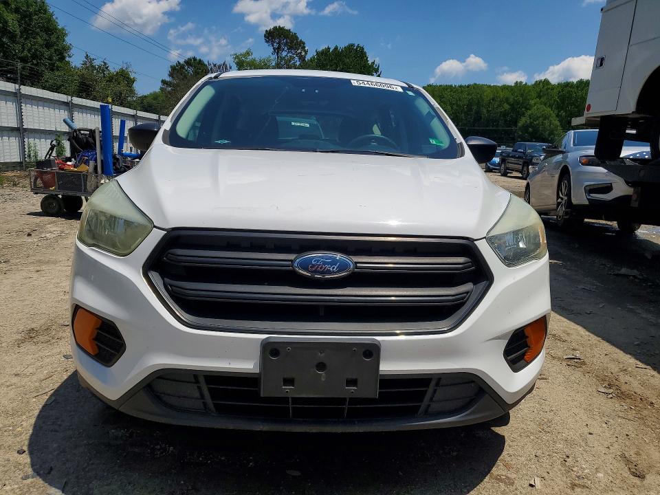 54466096 :رقم المزاد ، 1FMCU0F77HUB26801 vin ، 2017 Ford Escape مزاد بيع