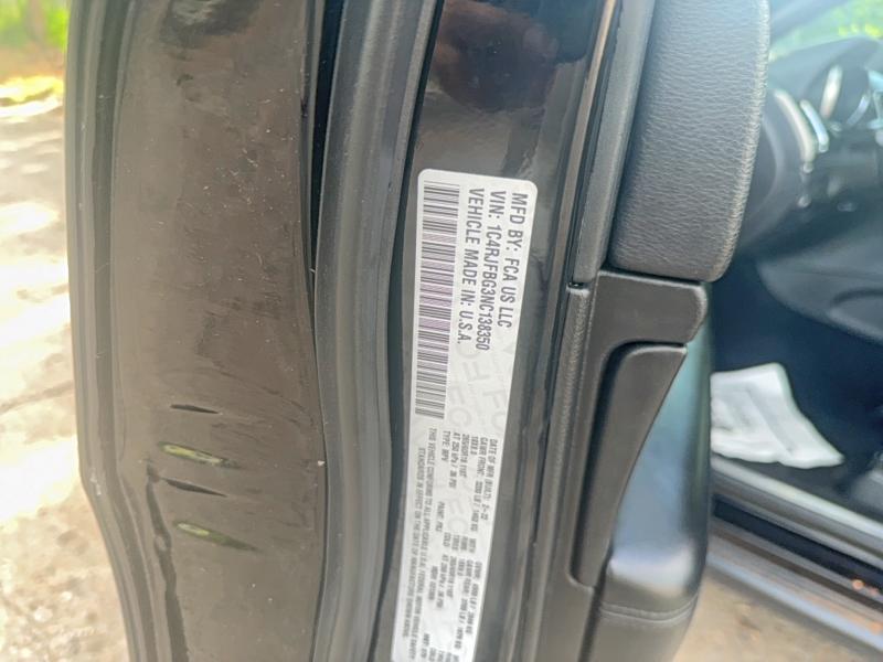 2022 Jeep Grand Cherokee მანქანა იყიდება აუქციონზე, vin: 1C4RJFBG3NC138350, აუქციონის ნომერი: 55638436