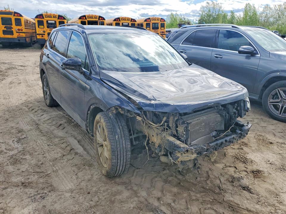 54599126 :رقم المزاد ، 3VV2B7AX2NM157798 vin ، 2022 Volkswagen Tiguan مزاد بيع