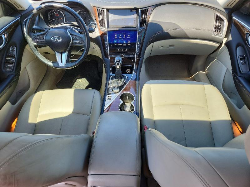 52249676 :رقم المزاد ، JN1EV7AP2JM355244 vin ، 2018 Infiniti Q50 مزاد بيع