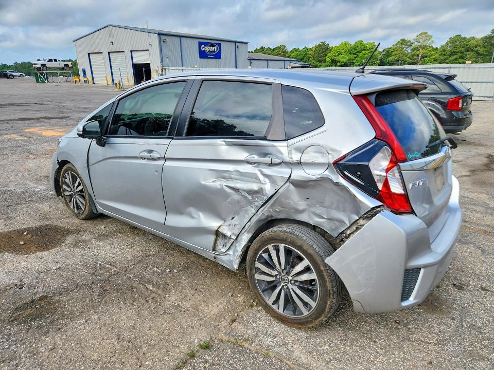 53887746 :رقم المزاد ، 3HGGK5H81FM756928 vin ، 2015 Honda Fit مزاد بيع