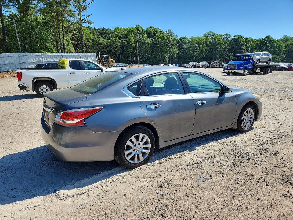 2014 Nissan Altima მანქანა იყიდება აუქციონზე, vin: 1N4AL3APXEC327879, აუქციონის ნომერი: 53668466
