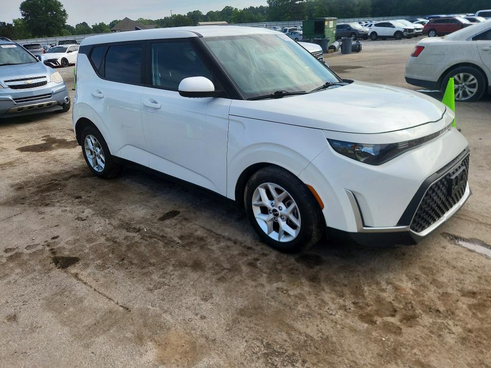 Продаж на аукціоні авто 2023 Kia Soul, vin: KNDJ23AU3P7861837, номер лоту: 53742476