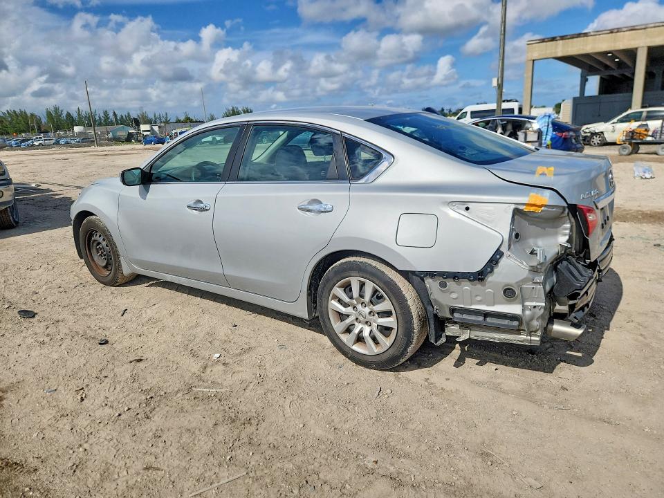 2016 Nissan Altima მანქანა იყიდება აუქციონზე, vin: 1N4AL3AP8GN391281, აუქციონის ნომერი: 54696506