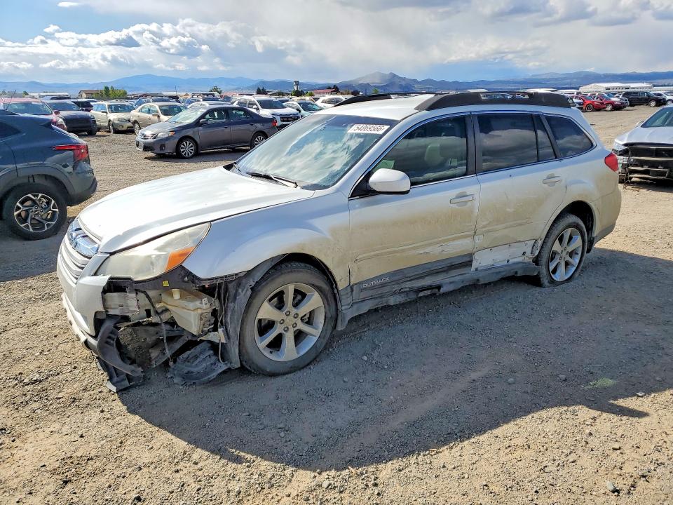 2013 Subaru Outback მანქანა იყიდება აუქციონზე, vin: 4S4BRCJC6D3299874, აუქციონის ნომერი: 54069566
