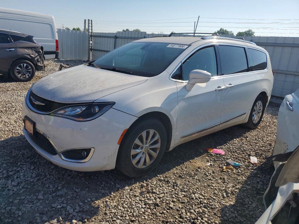 Продажа на аукционе авто 2018 Chrysler Pacifica, vin: 2C4RC1BG6JR332899, номер лота: 54077906