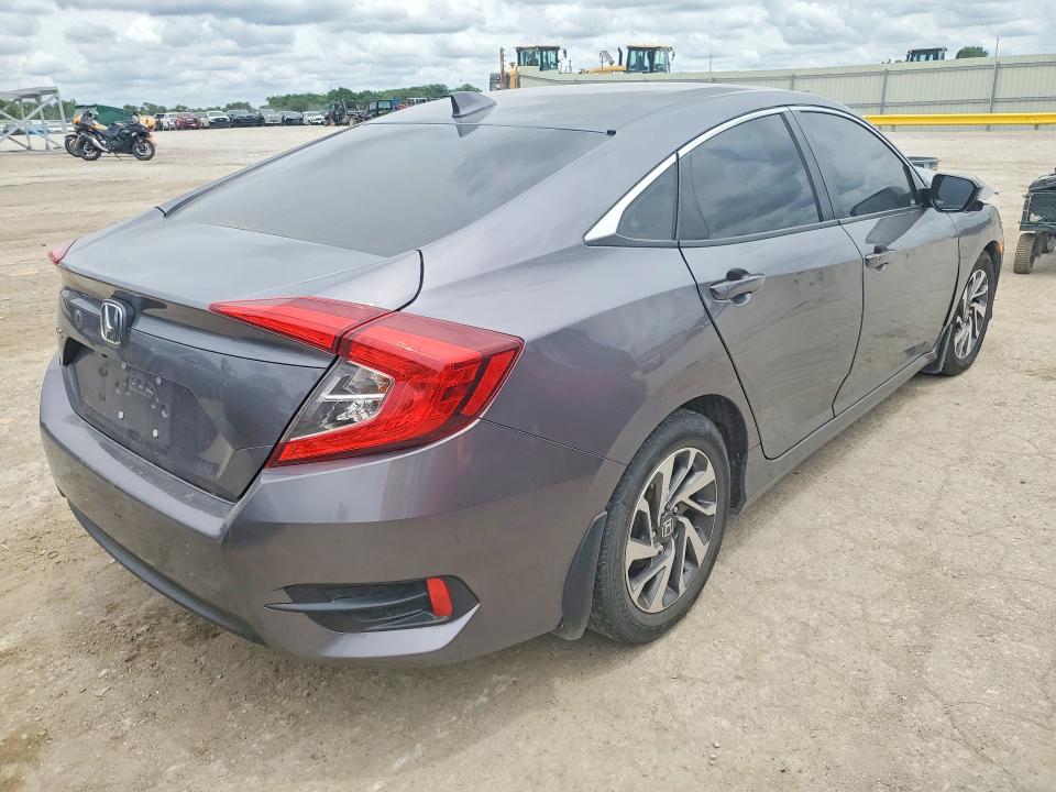 2018 Honda Civic მანქანა იყიდება აუქციონზე, vin: 19XFC2F75JE019444, აუქციონის ნომერი: 55142376