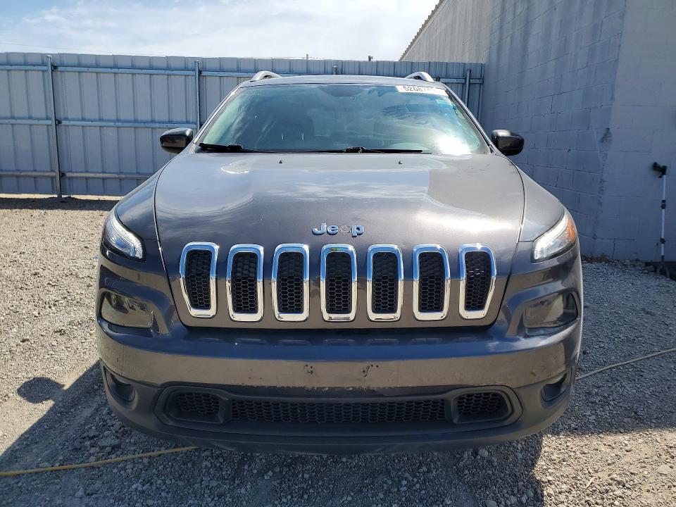 Продажа на аукционе авто 2017 Jeep Cherokee, vin: 1C4PJMCSXHW579751, номер лота: 52687436