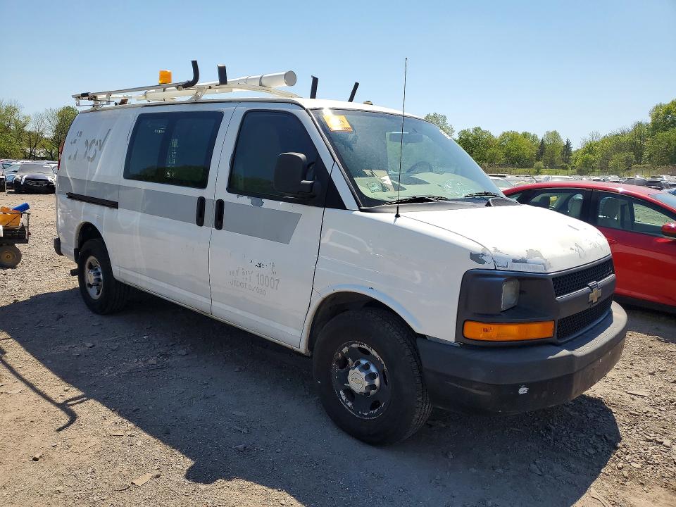 52521006 :رقم المزاد ، 1GCWGFCA9B1177107 vin ، 2011 Chevrolet Express G2500 مزاد بيع