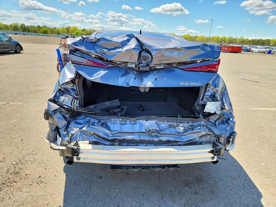 53706926 :رقم المزاد ، 58ABZ1B12KU021345 vin ، 2019 Lexus Es مزاد بيع