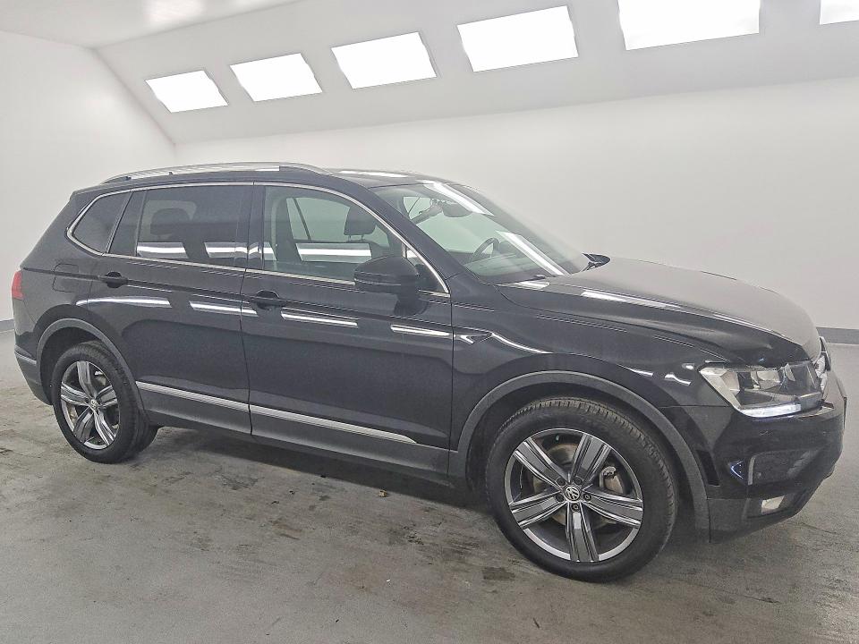 Продажа на аукционе авто 2020 Volkswagen Tiguan, vin: 3VV3B7AX2LM108036, номер лота: 52068416
