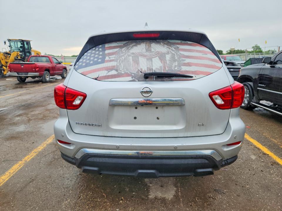 53231026 :رقم المزاد ، 5N1DR2MN5KC627976 vin ، 2019 Nissan Pathfinder مزاد بيع