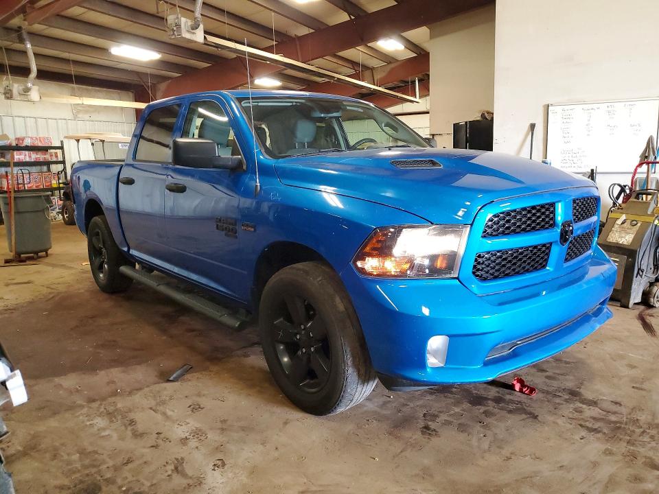 53425776 :رقم المزاد ، 1C6RR7KT8LS112655 vin ، 2020 Ram 1500 Classic مزاد بيع