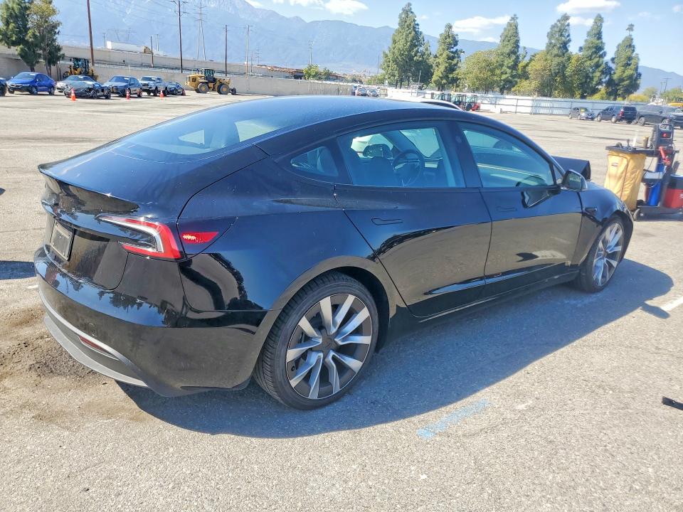Продаж на аукціоні авто 2024 Tesla Model 3, vin: 5YJ3E1EA8RF752534, номер лоту: 51910706