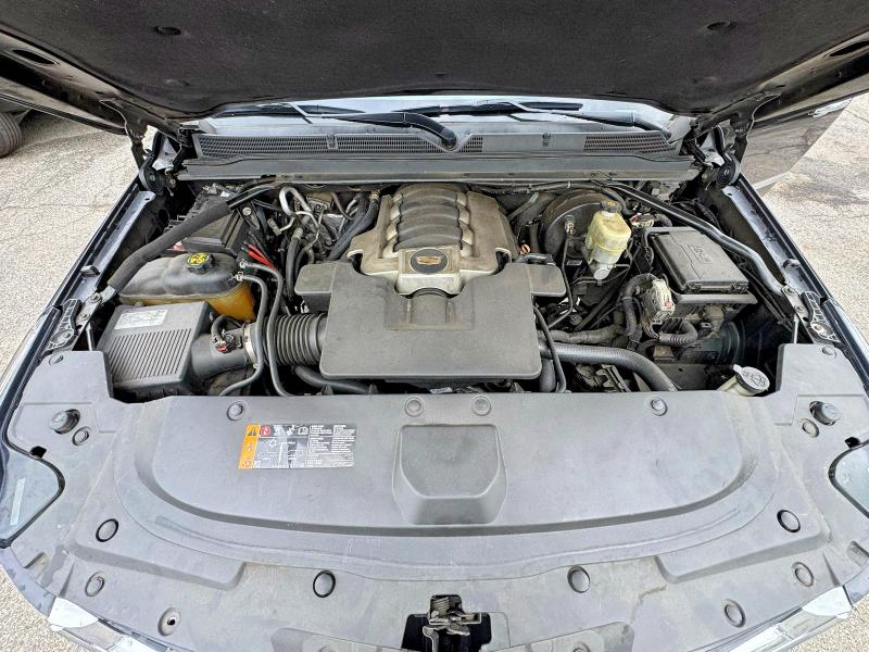 52432276 :رقم المزاد ، 1GYS4BKJ4KR364476 vin ، 2019 Cadillac Escalade مزاد بيع