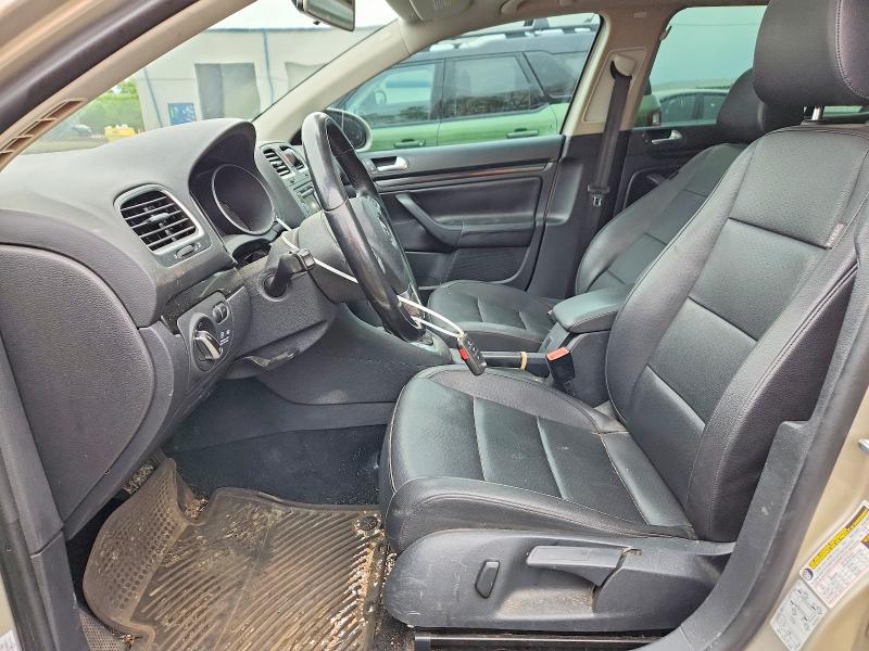 53211526 :رقم المزاد ، 3VWPL7AJ8DM620066 vin ، 2013 Volkswagen Jetta مزاد بيع