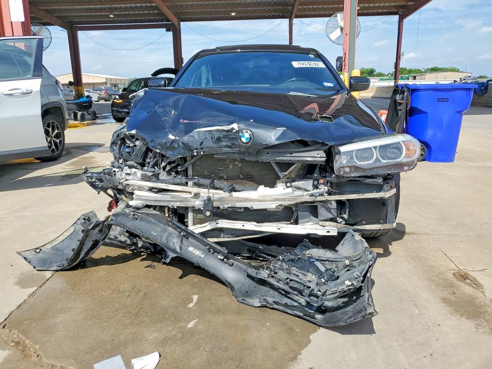 52261076 :رقم المزاد ، WBAJA5C37HG896883 vin ، 2017 Bmw 530 مزاد بيع