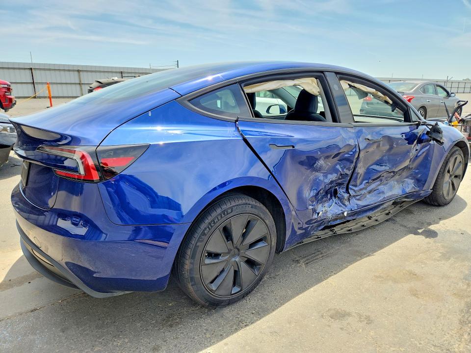 54371456 :رقم المزاد ، 5YJ3E1EA4SF057005 vin ، 2025 Tesla Model 3 مزاد بيع
