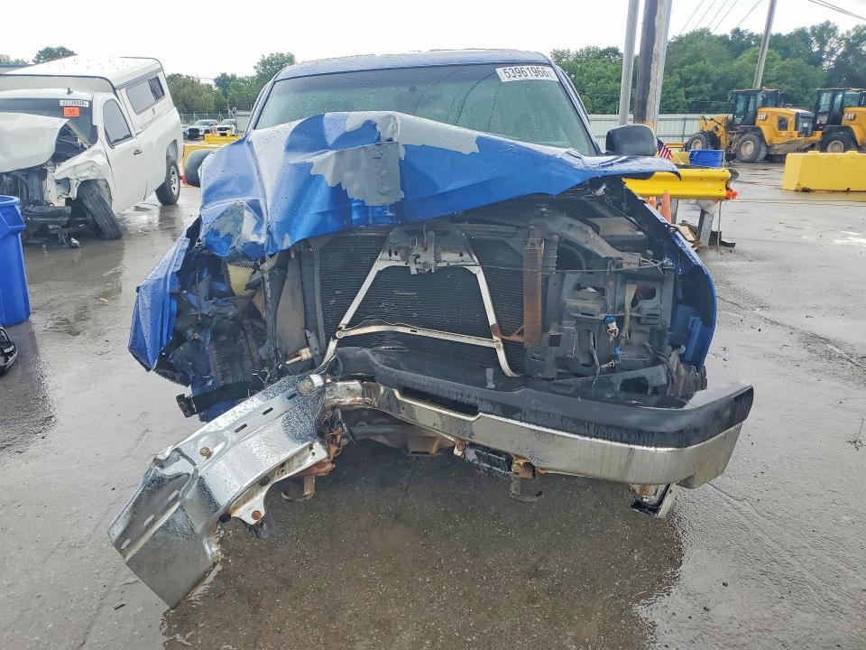2003 Chevrolet Silverado მანქანა იყიდება აუქციონზე, vin: 1GCEC14X03Z145114, აუქციონის ნომერი: 53961966