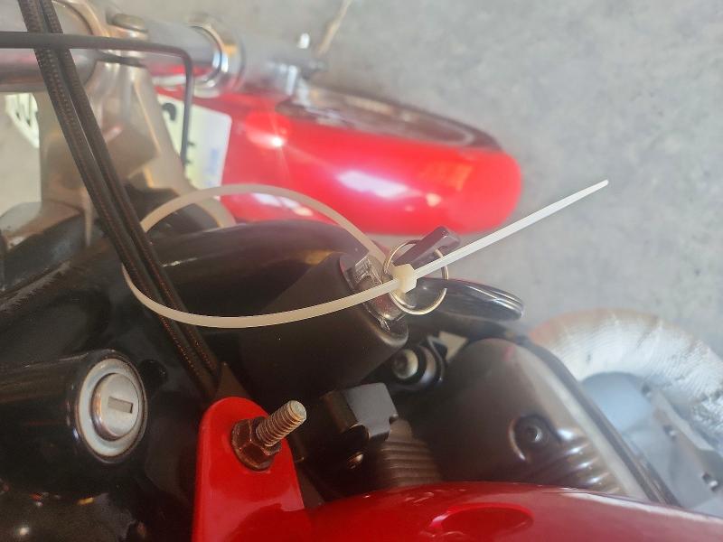 Продаж на аукціоні авто 2005 Harley-davidson Xl883, vin: 1HD4CJM105K411801, номер лоту: 55588866