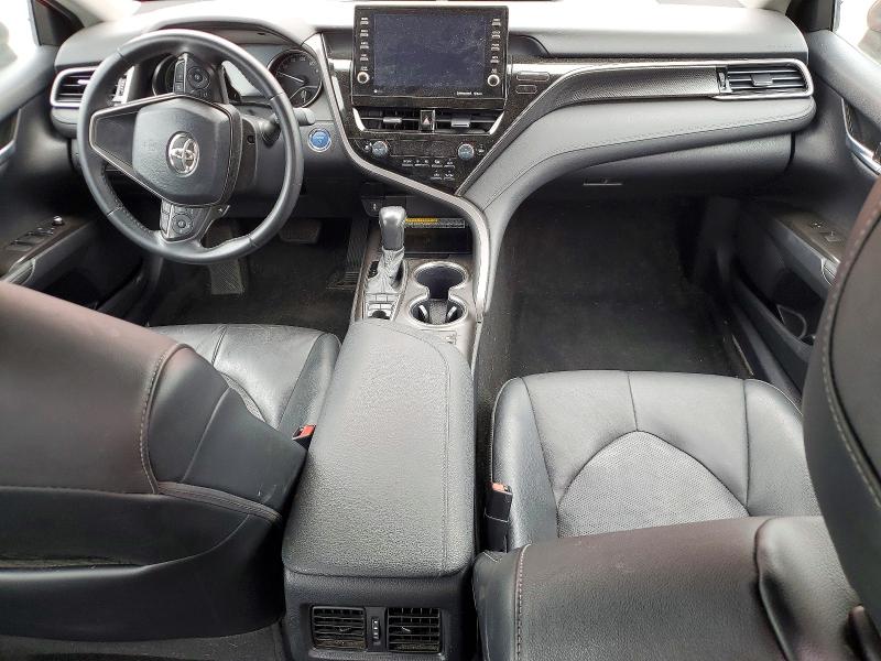49005496 :رقم المزاد ، 4T1K31AK1MU031290 vin ، 2021 Toyota Camry Hybrid مزاد بيع
