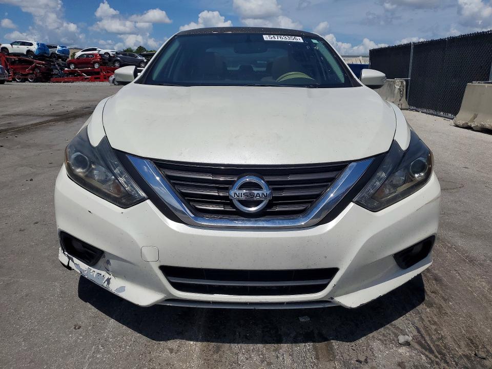Продаж на аукціоні авто 2017 Nissan Altima, vin: 1N4AL3AP5HC170072, номер лоту: 54763356