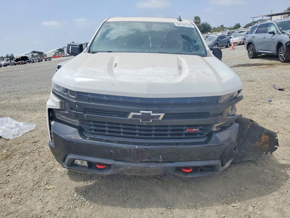 Продажа на аукционе авто 2022 Chevrolet Silverado Ltd, vin: 1GCPYFEL8NZ115879, номер лота: 54126116