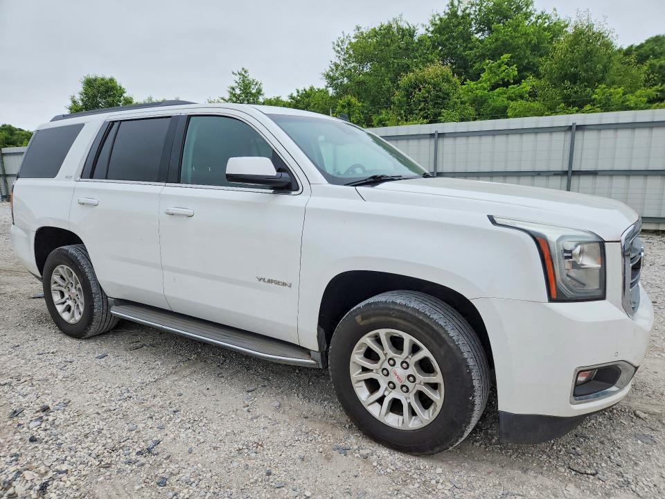 52680326 :رقم المزاد ، 1GKS2BKC4FR262800 vin ، 2015 Gmc Yukon مزاد بيع