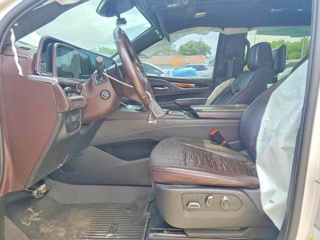 Продажа на аукционе авто 2021 Cadillac Escalade, vin: 1GYS4GKL7MR324586, номер лота: 53812456