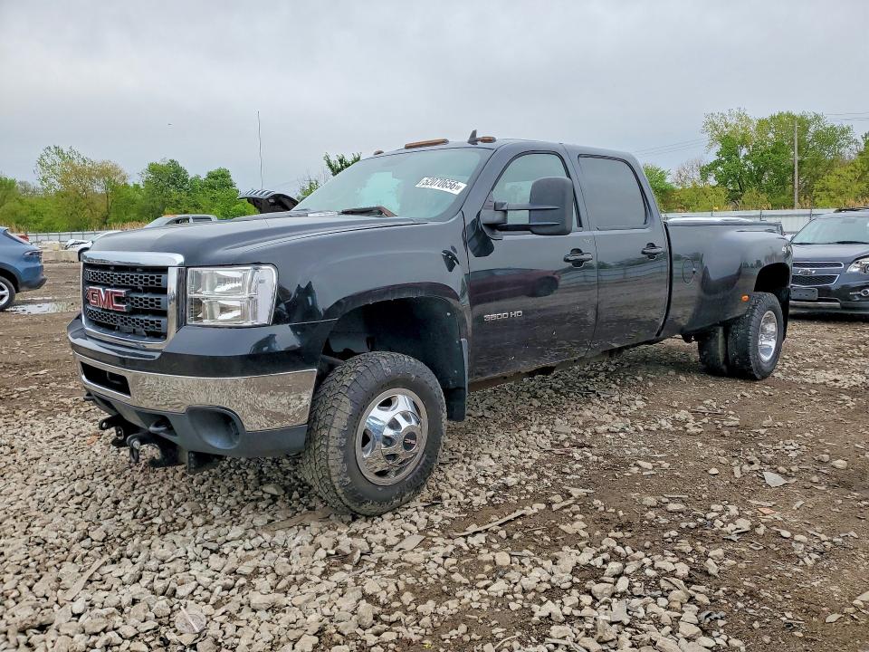 52070656 :رقم المزاد ، 1GT424C85BF170827 vin ، 2011 Gmc Sierra مزاد بيع