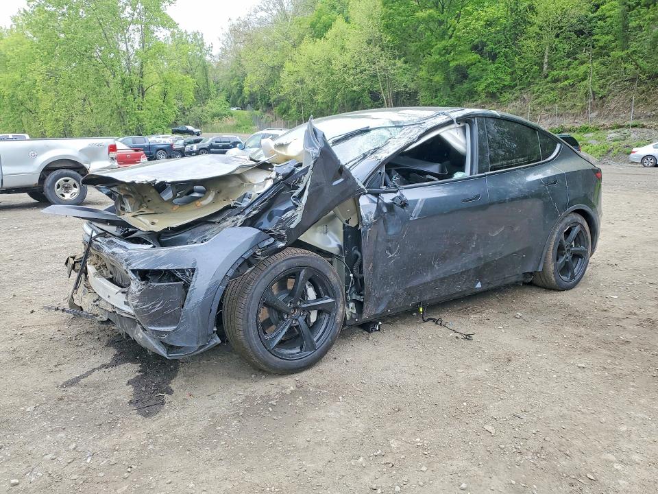 53585026 :رقم المزاد ، 7SAYGDEE5TA486286 vin ، 2026 Tesla Model Y مزاد بيع