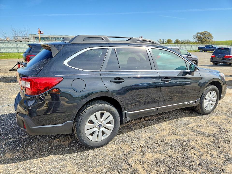 52679396 :رقم المزاد ، 4S4BSACC5J3253163 vin ، 2018 Subaru Outback مزاد بيع