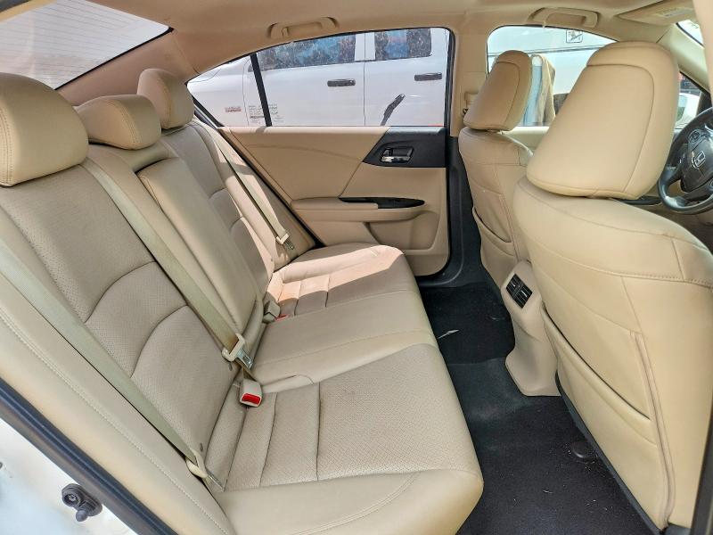 53578416 :رقم المزاد ، 1HGCR2F87FA141986 vin ، 2015 Honda Accord مزاد بيع