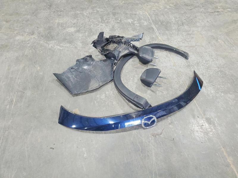 53646946 :رقم المزاد ، JM3KFBDM1J0378076 vin ، 2018 Mazda Cx-5 مزاد بيع