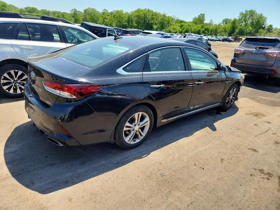 Продажа на аукционе авто 2019 Hyundai Sonata, vin: 5NPE34AF4KH805545, номер лота: 53985496