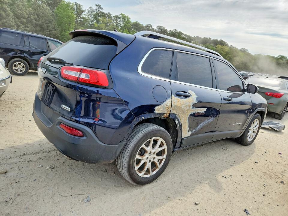 52400626 :رقم المزاد ، 1C4PJLCSXFW720390 vin ، 2015 Jeep Cherokee مزاد بيع